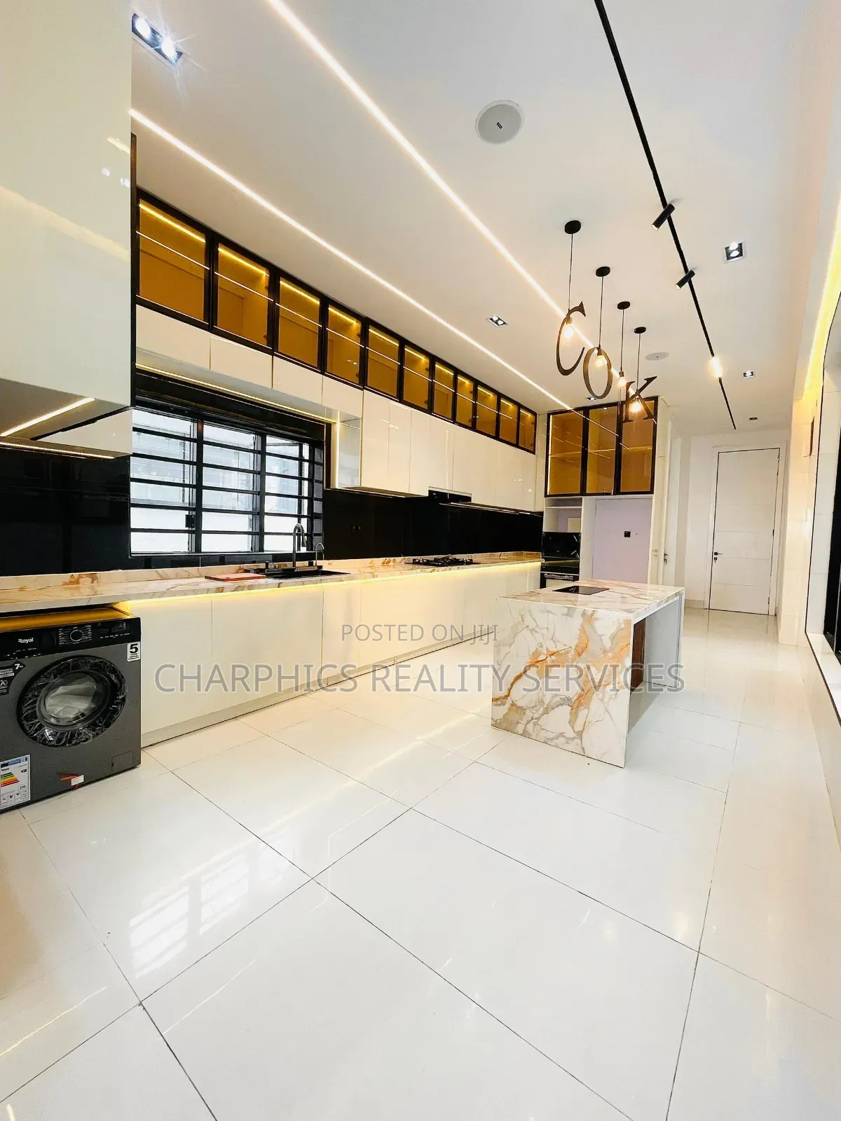 5bdrm Duplex in Ajah for sale