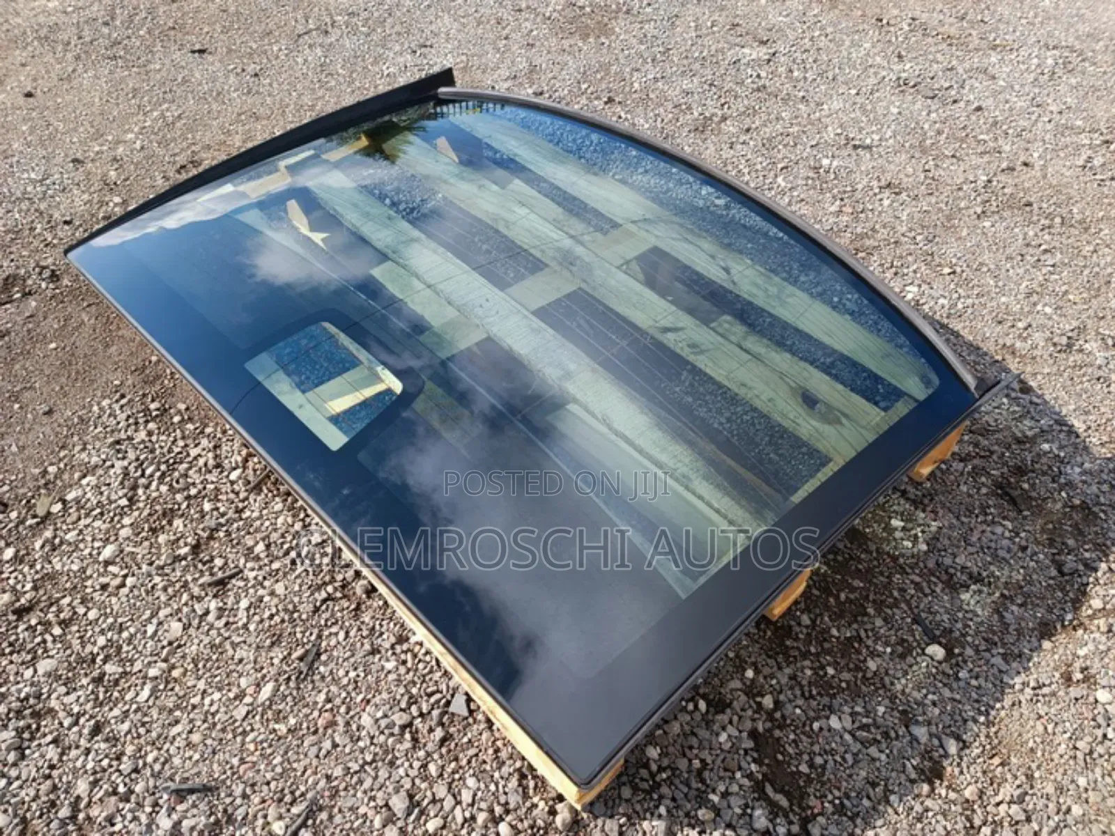 High Quality Certified Rear/Back Windscreen Dodge Charger 2017