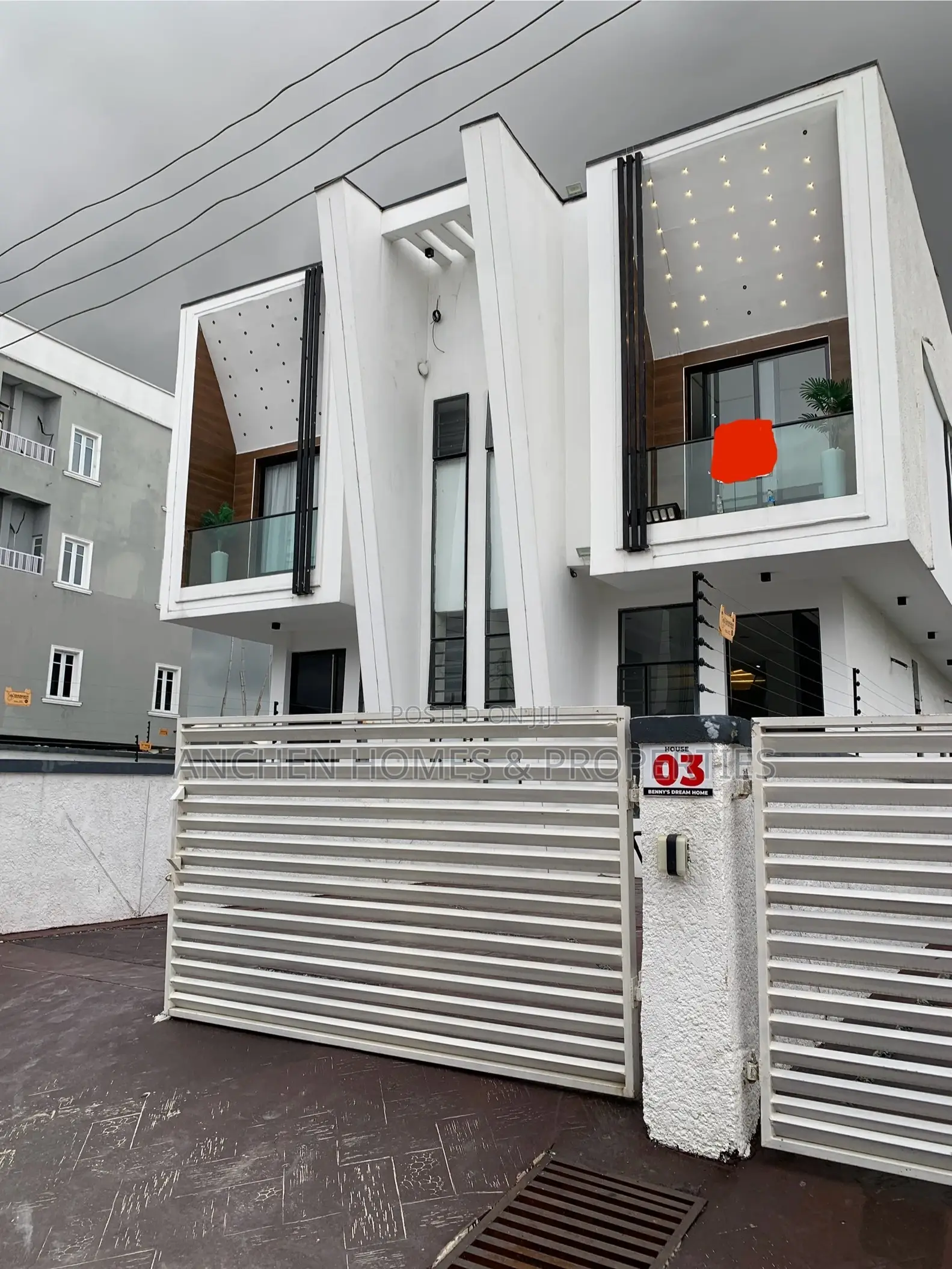 4bdrm Duplex in Gedegede, Lekki for sale