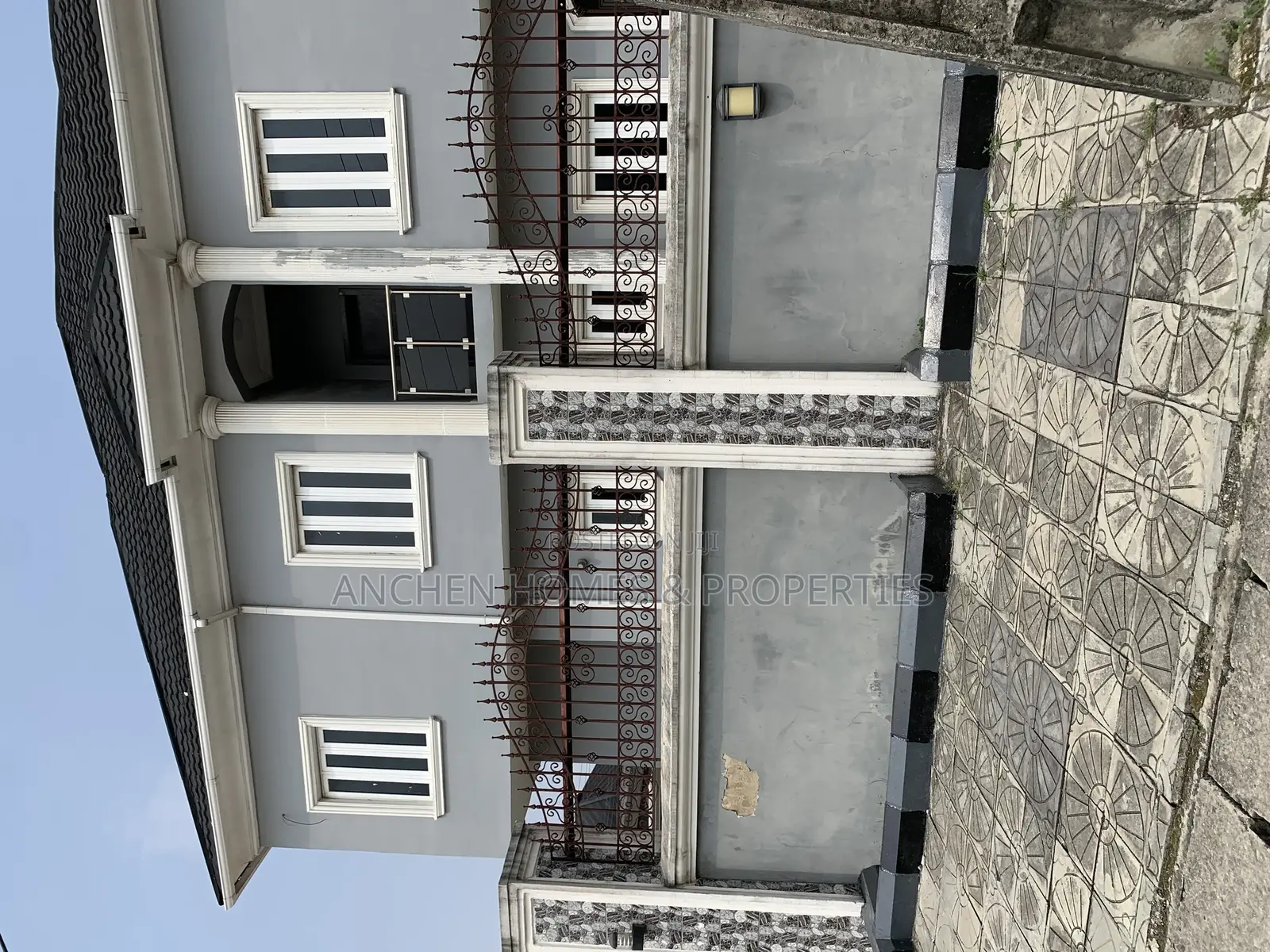 4bdrm Duplex in Lekki Scheme 2 for sale