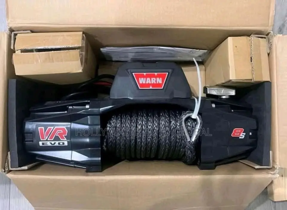 Jeep Wrangler Towing Truck  Winch Truck.