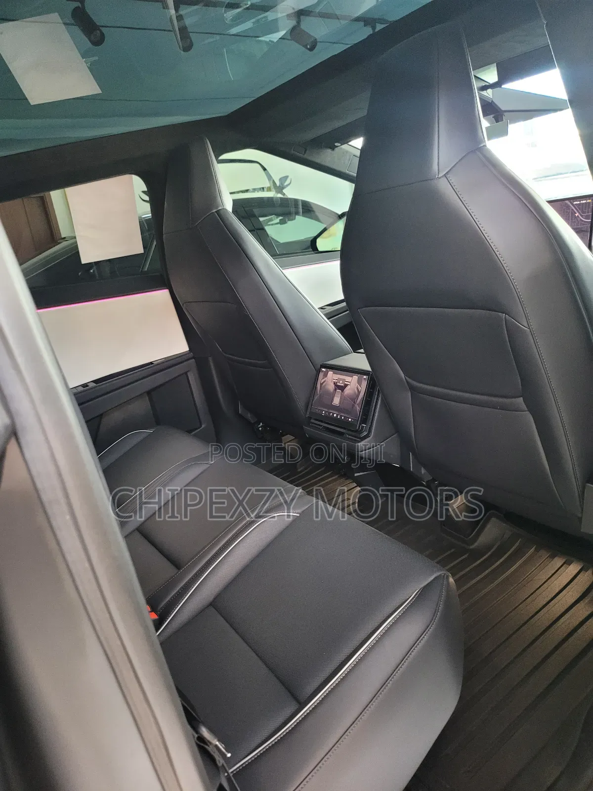 New Tesla Cybertruck 173 kWh Cyberbeast AWD 2024 Black