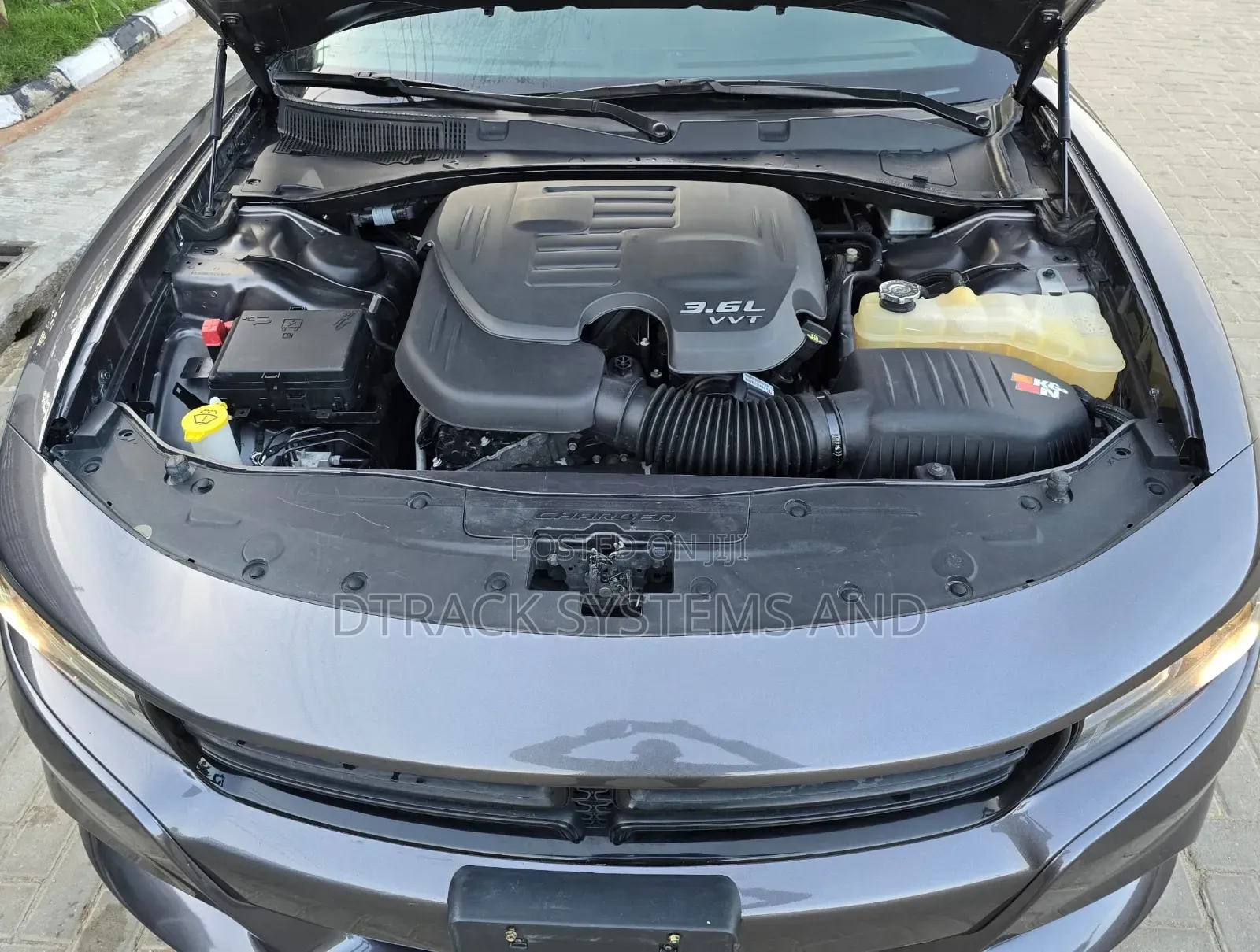 Dodge Charger SXT AWD 2019 Gray
