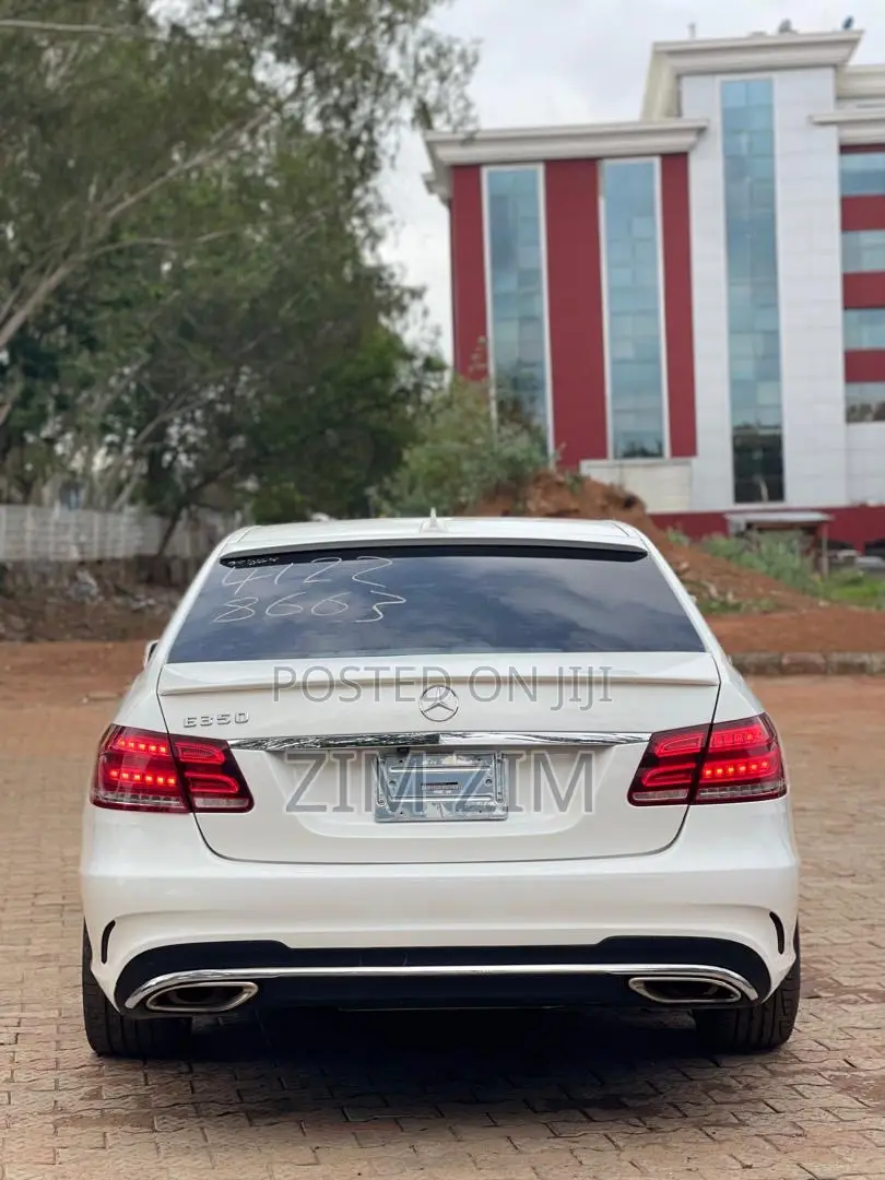Mercedes-Benz E350 Base 4Matic Sedan AWD (3.5L 6cyl 7A) 2014 White