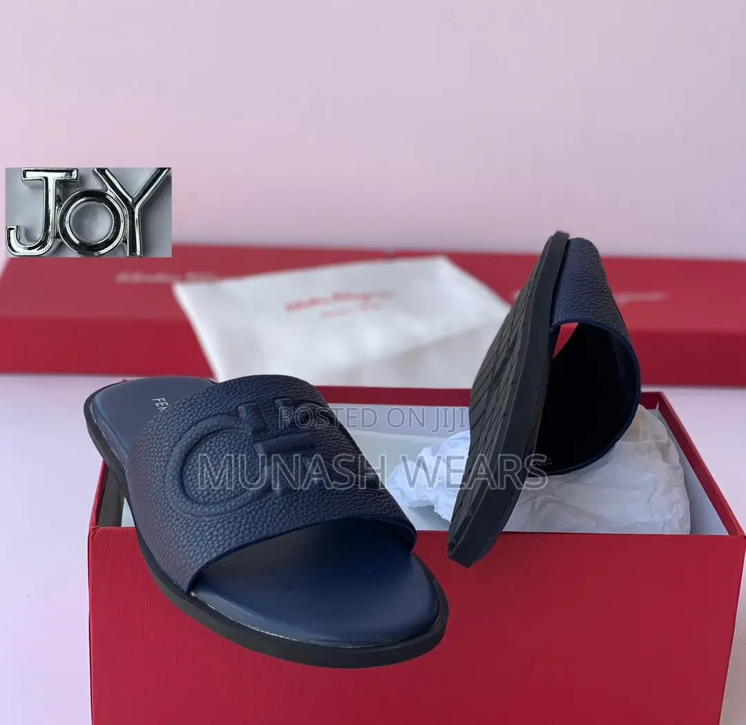 Salavatore Feragamo Cover Slipers 40-46