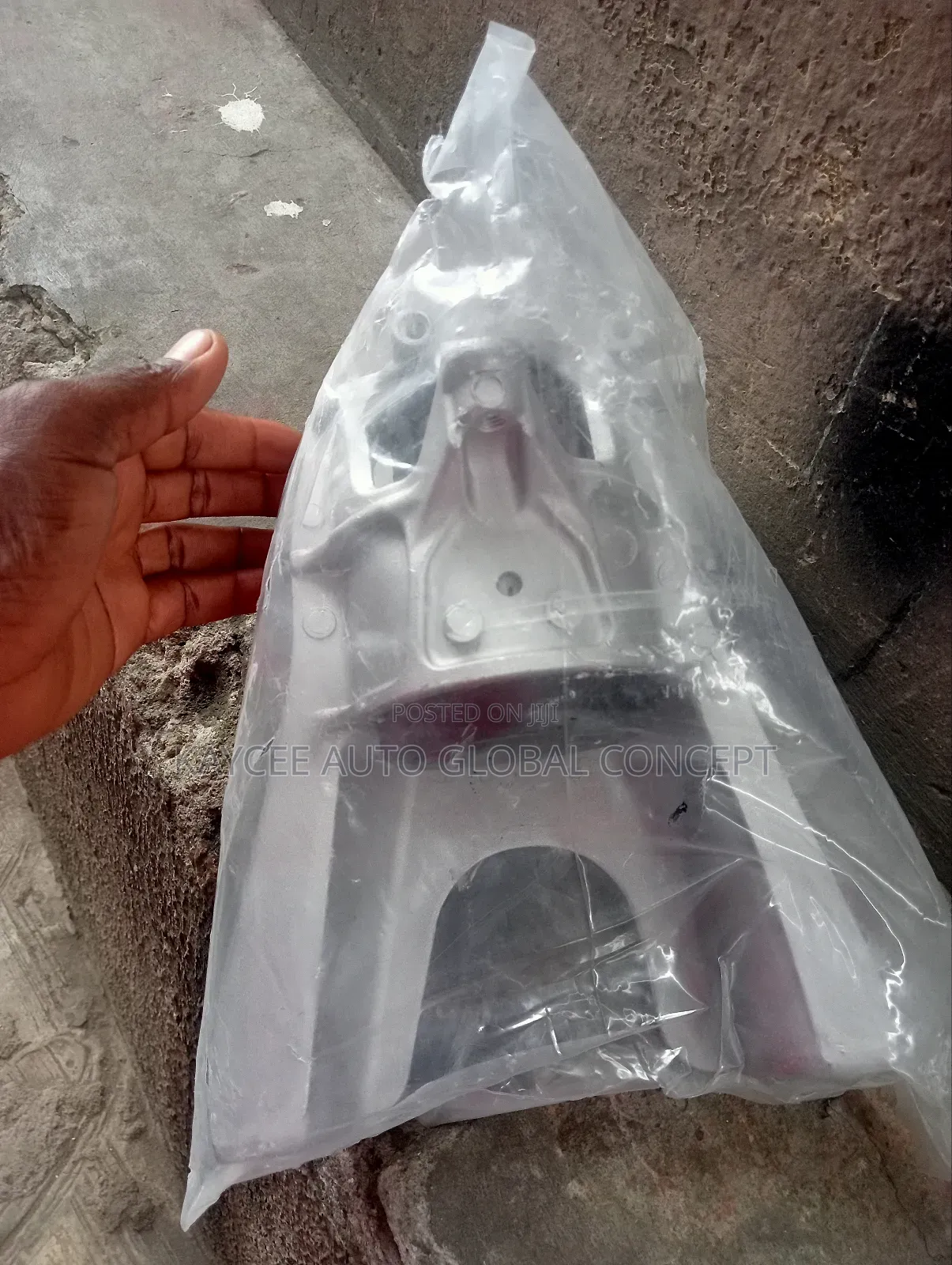 Side Engine Seating Honda Accord 2020 Model