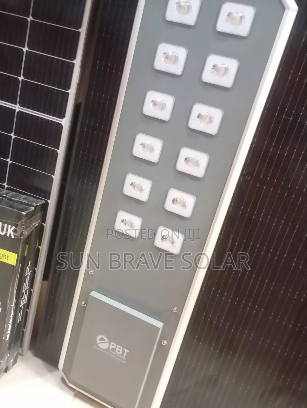 12 Eyes 100w Pbt All-in-one Solar Street Light Available