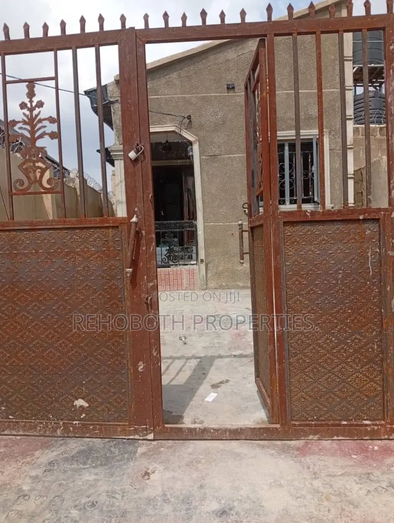 2bdrm Bungalow in Akoto Elebu, Ibadan for rent