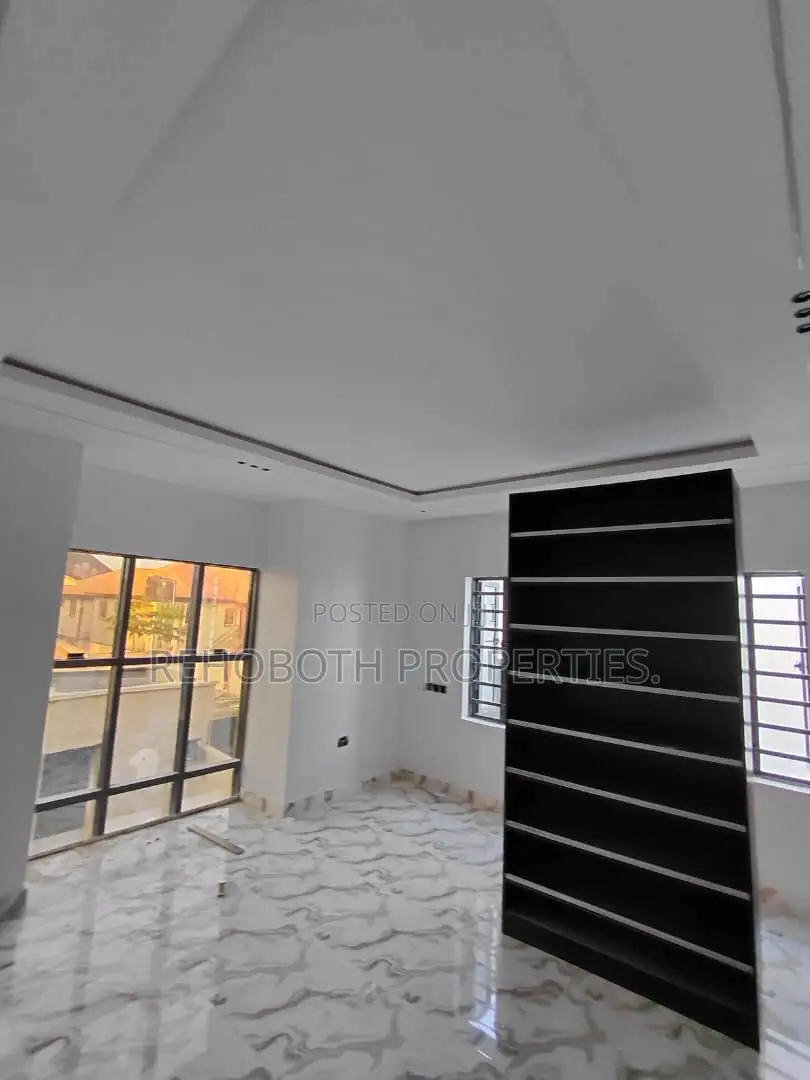 4bdrm Duplex in Emmanuel Estate, Ibadan for sale