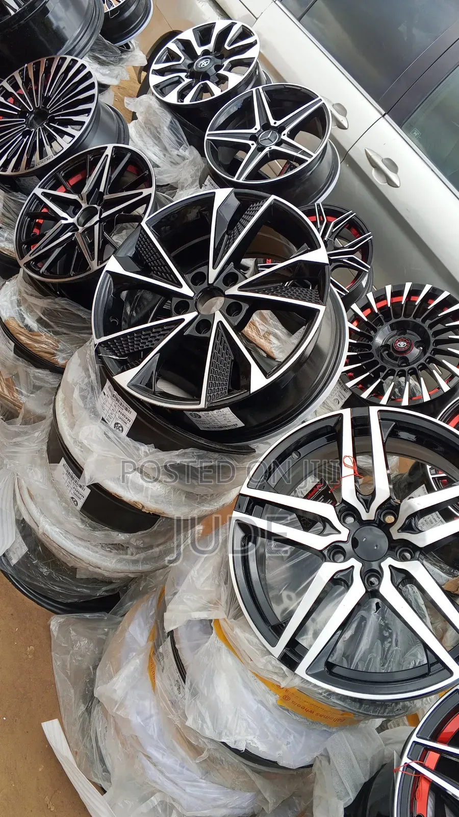 19-Inch Brand New Alloyed Wheels Dubai Standard