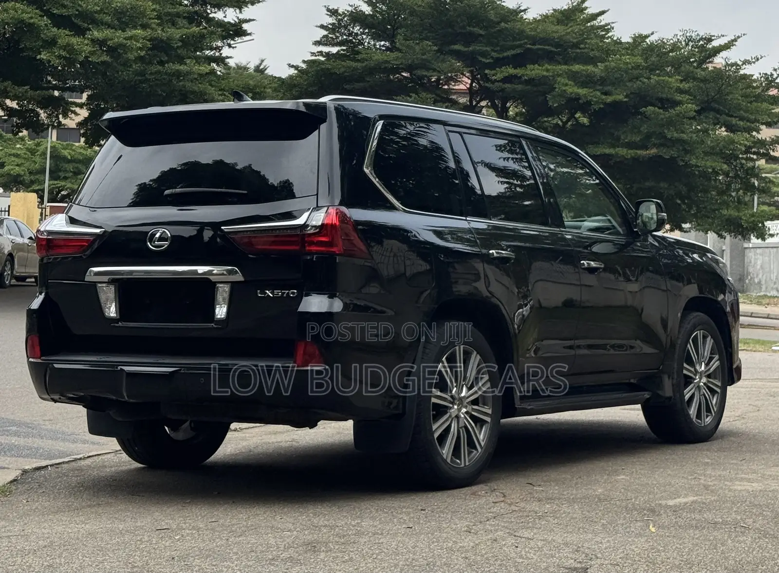 Lexus LX 2017 Black