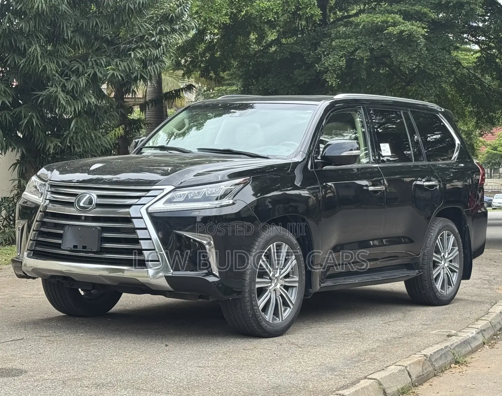 Lexus LX 2017 Black