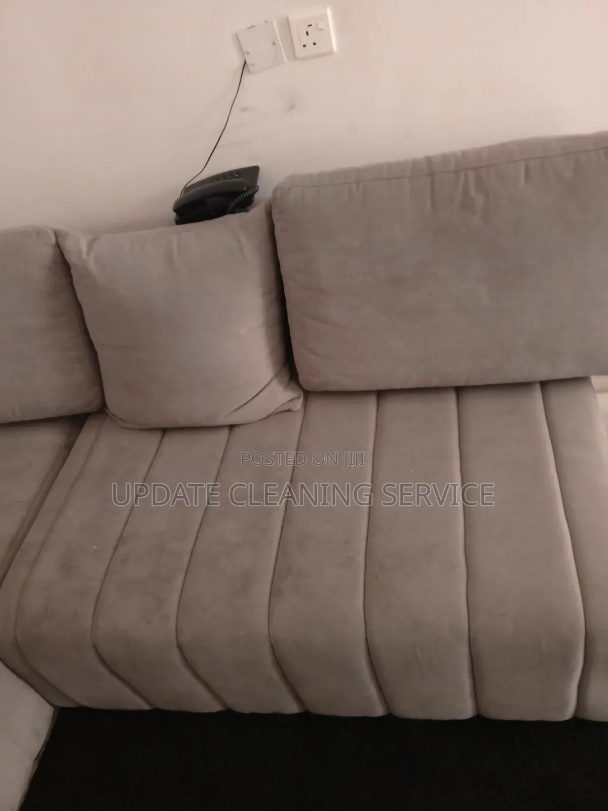 Book Premium Upholstery Cleaning for Smart Homes Stylish Spaces