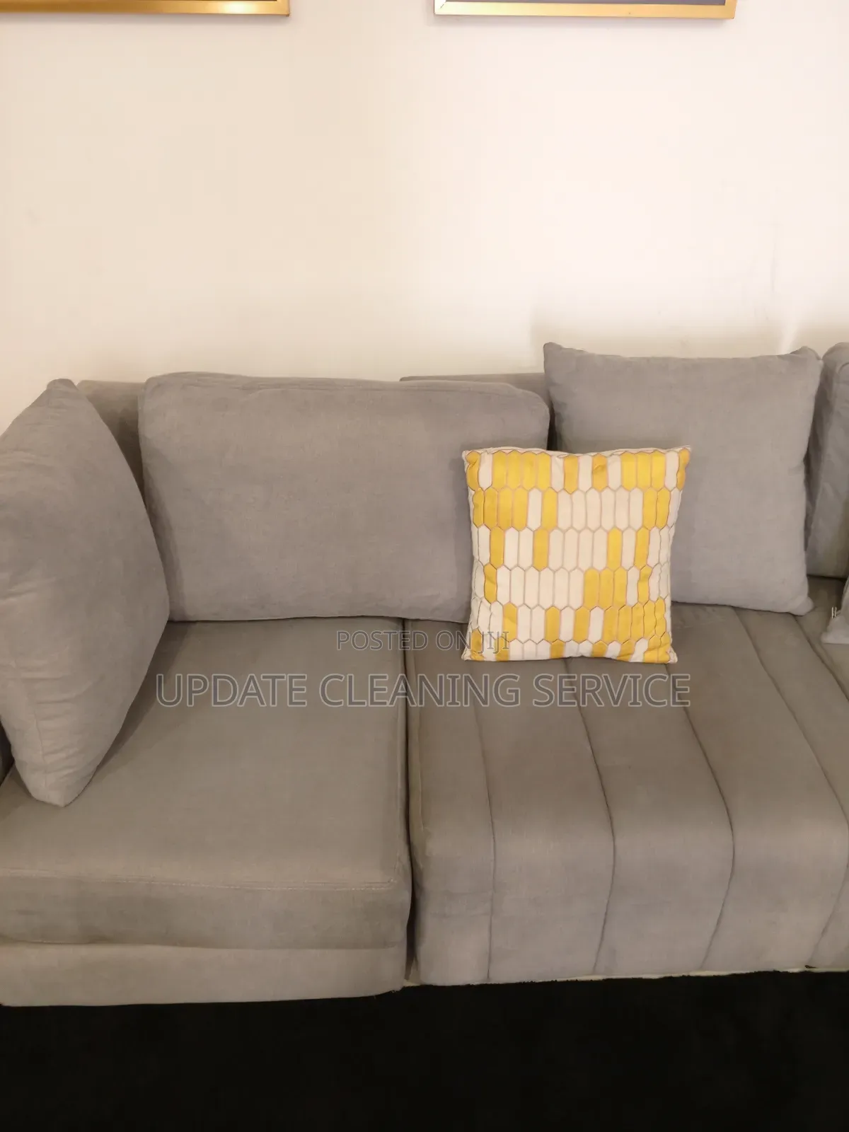 Book Premium Upholstery Cleaning for Smart Homes Stylish Spaces