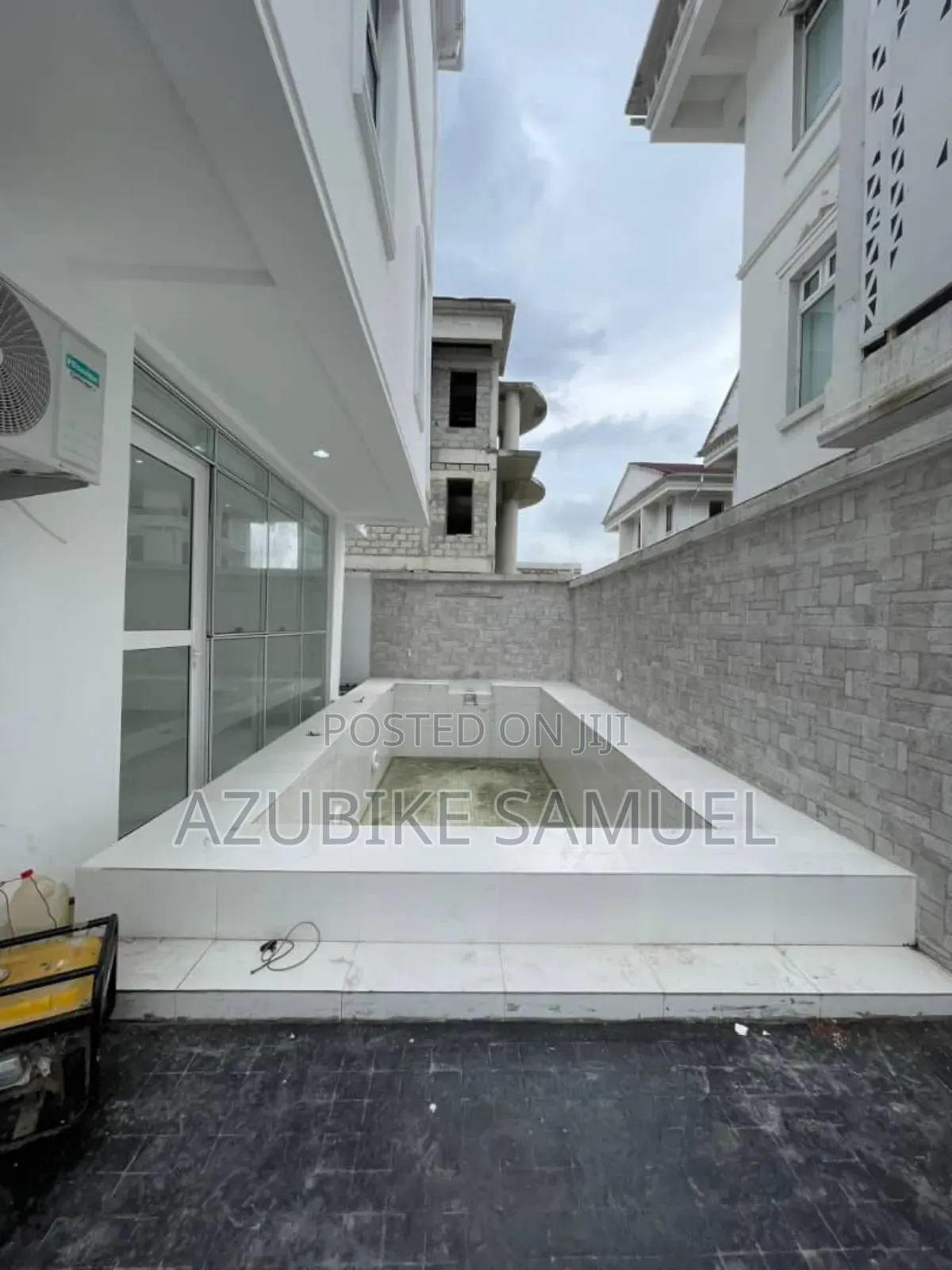 Furnished 5bdrm Duplex in Banana Island Ikoyi for sale