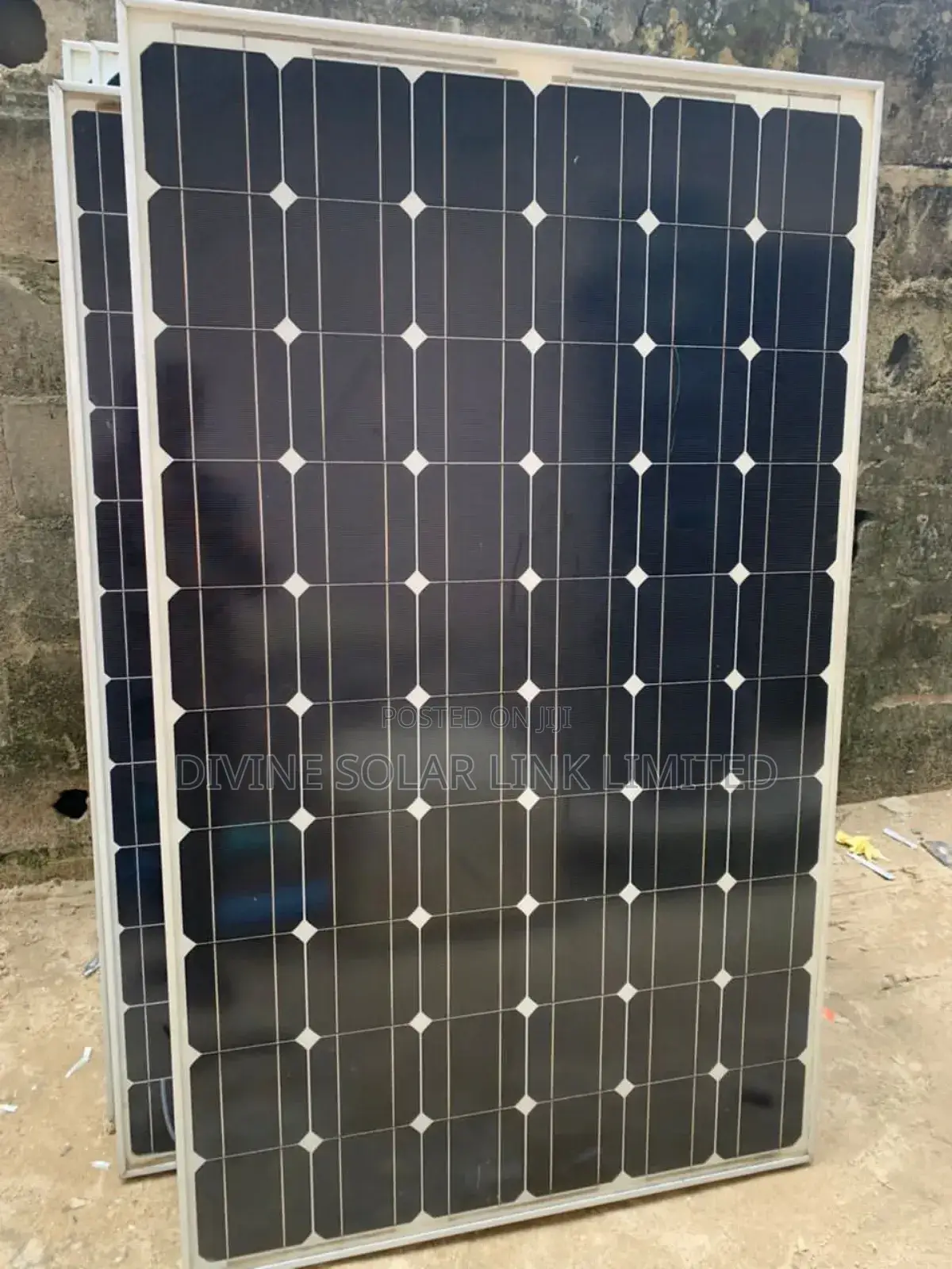 Fairly Used Jinko 300watt Panel