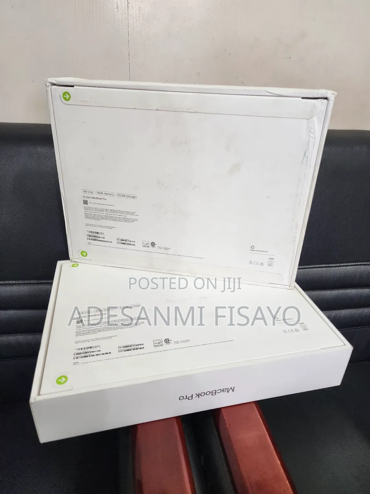 New Laptop Apple MacBook Pro 2024 M4 16GB Apple M4 SSD 512GB