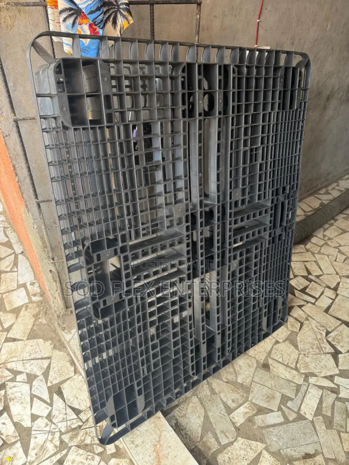 130*110cm Quality Brand New Plastic Pallet