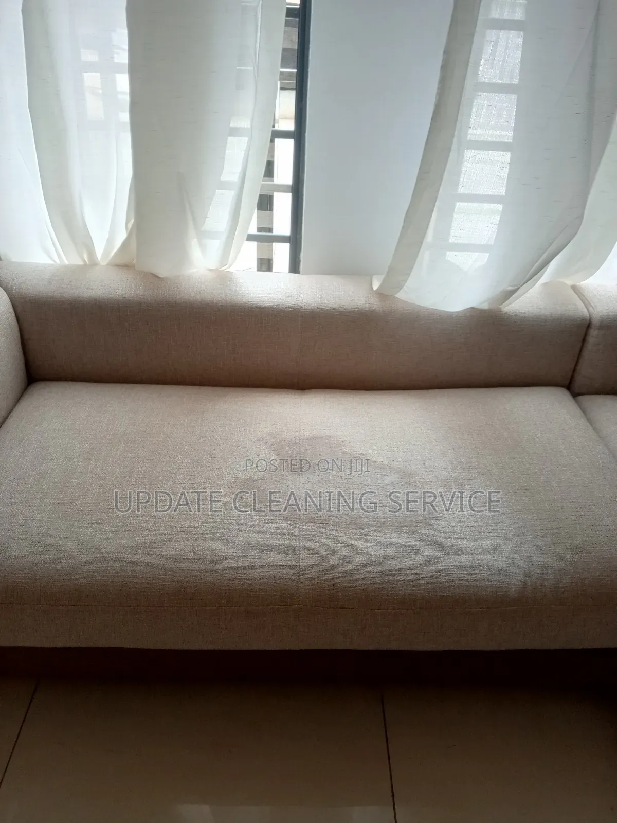 Professional Sofa Cleaning Service–Make Your Furniture Look New Again