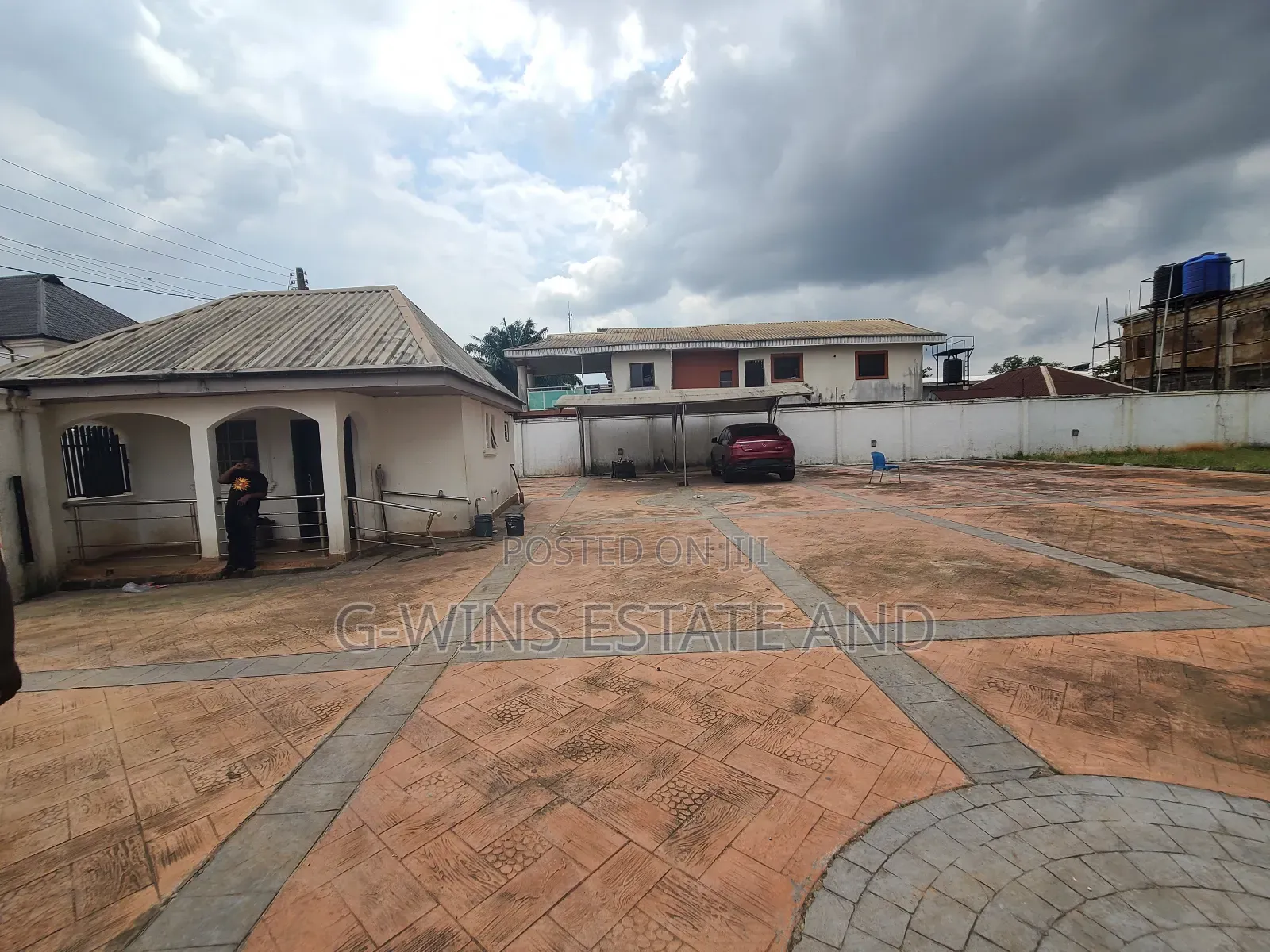 Furnished 8bdrm Duplex in First Ugbor Road, Benin City for rent