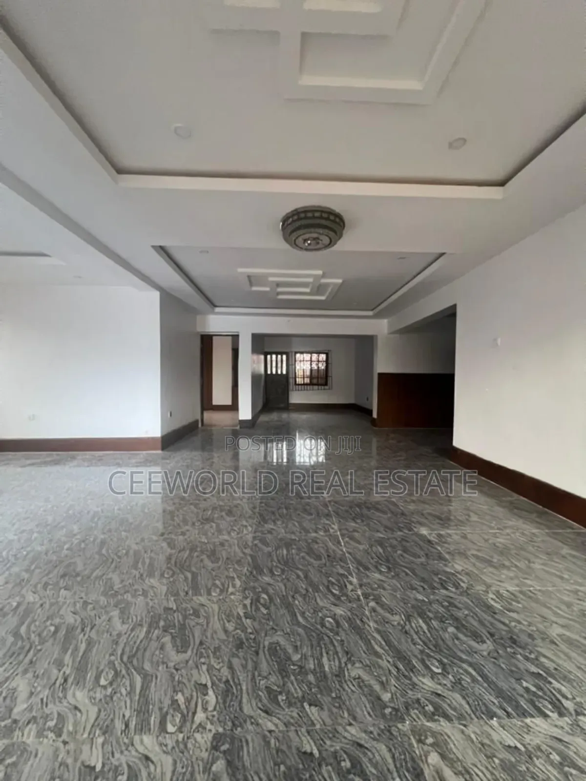5bdrm Duplex in Air Force Estate, Akobo for rent