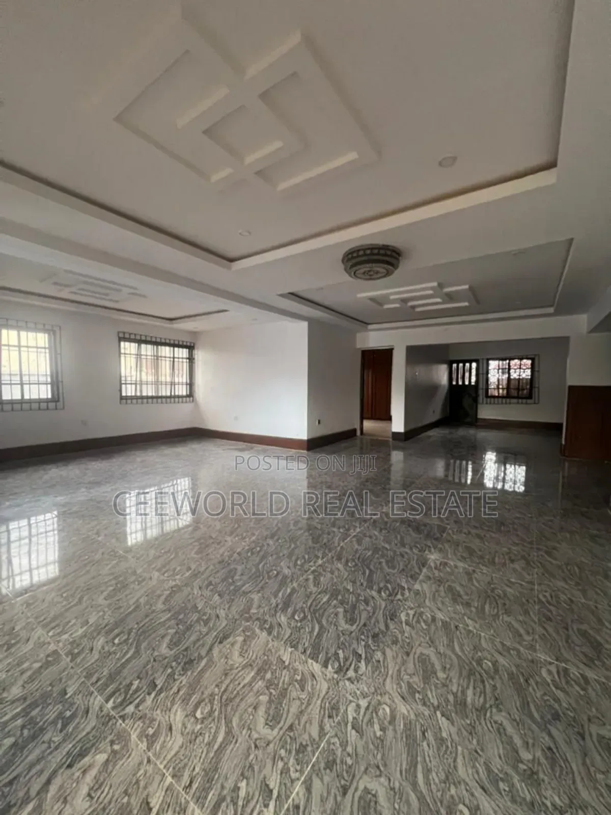 5bdrm Duplex in Air Force Estate, Akobo for rent