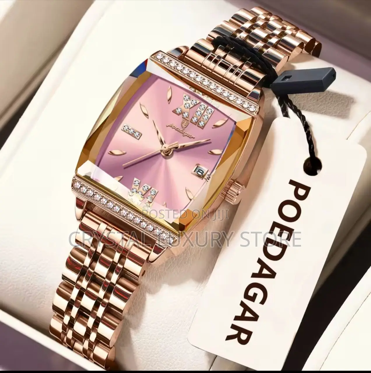 Poedagar Quality Faminine Face Chain Strap Wristwatch