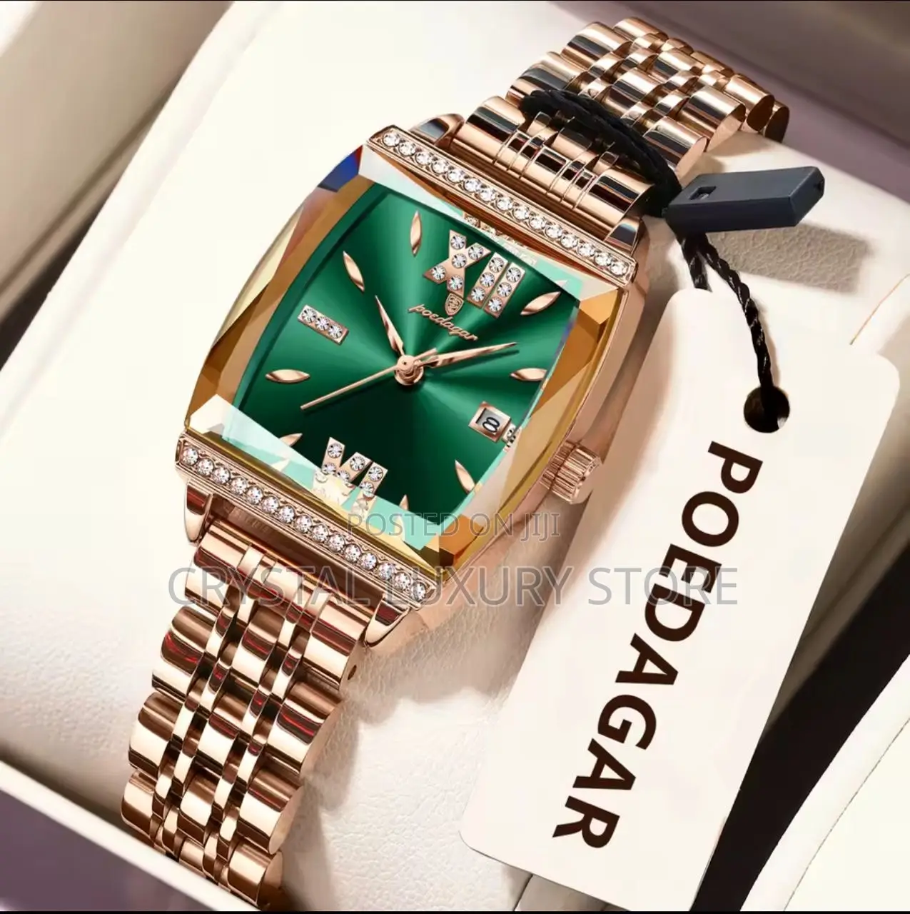Poedagar Quality Faminine Face Chain Strap Wristwatch