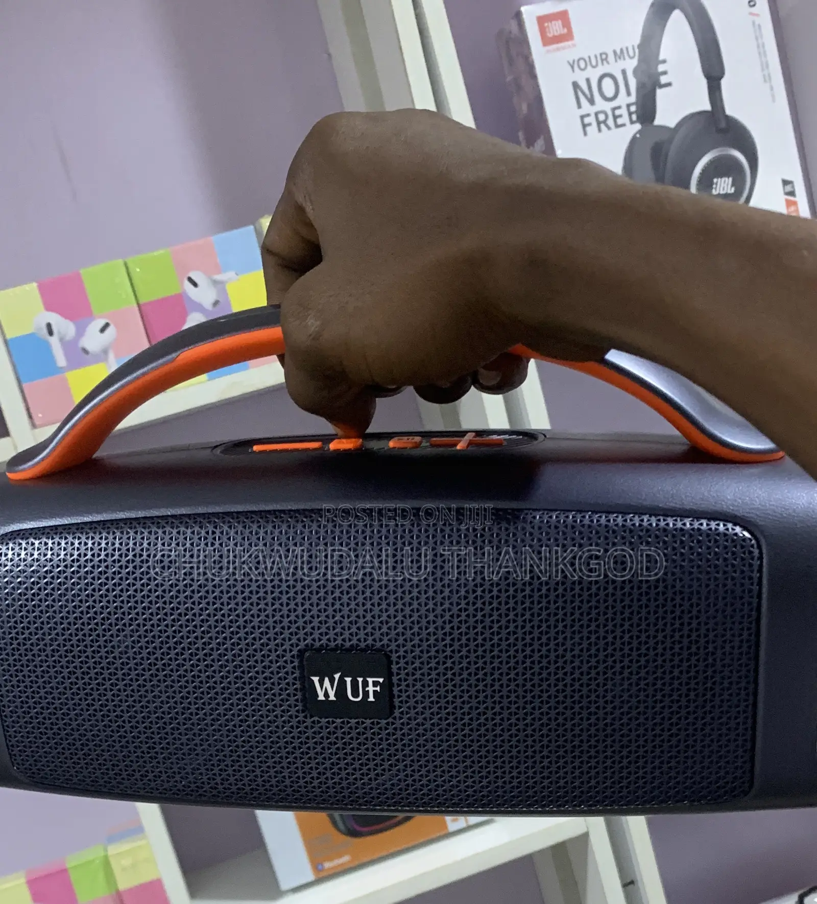Wuf-W52 Wireless Portable Speaker