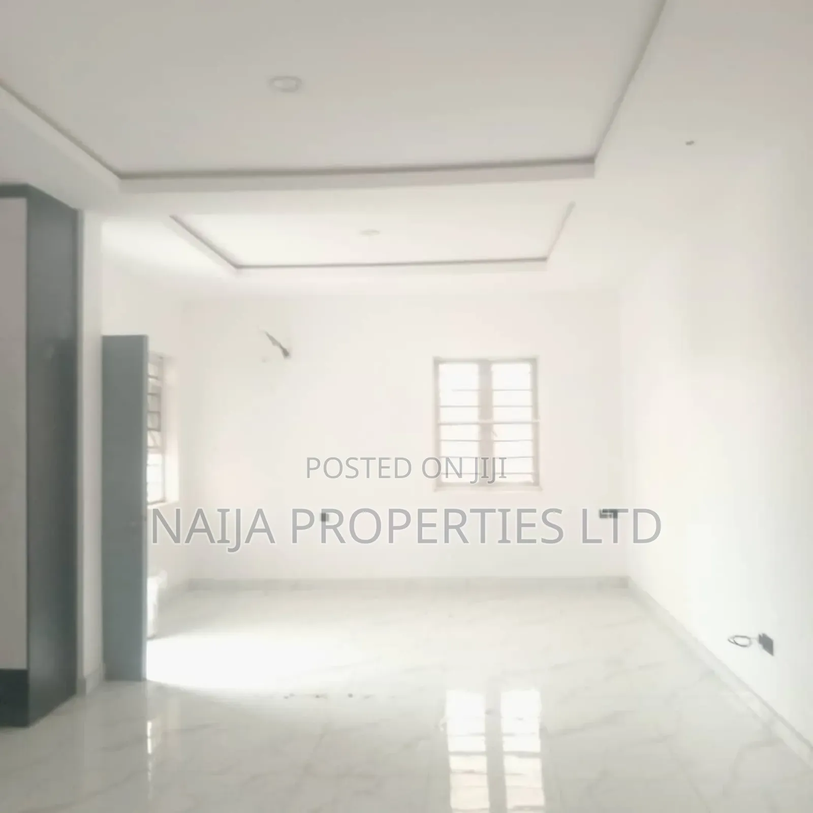 5bdrm Duplex in Lekki Phase 1 Right for sale