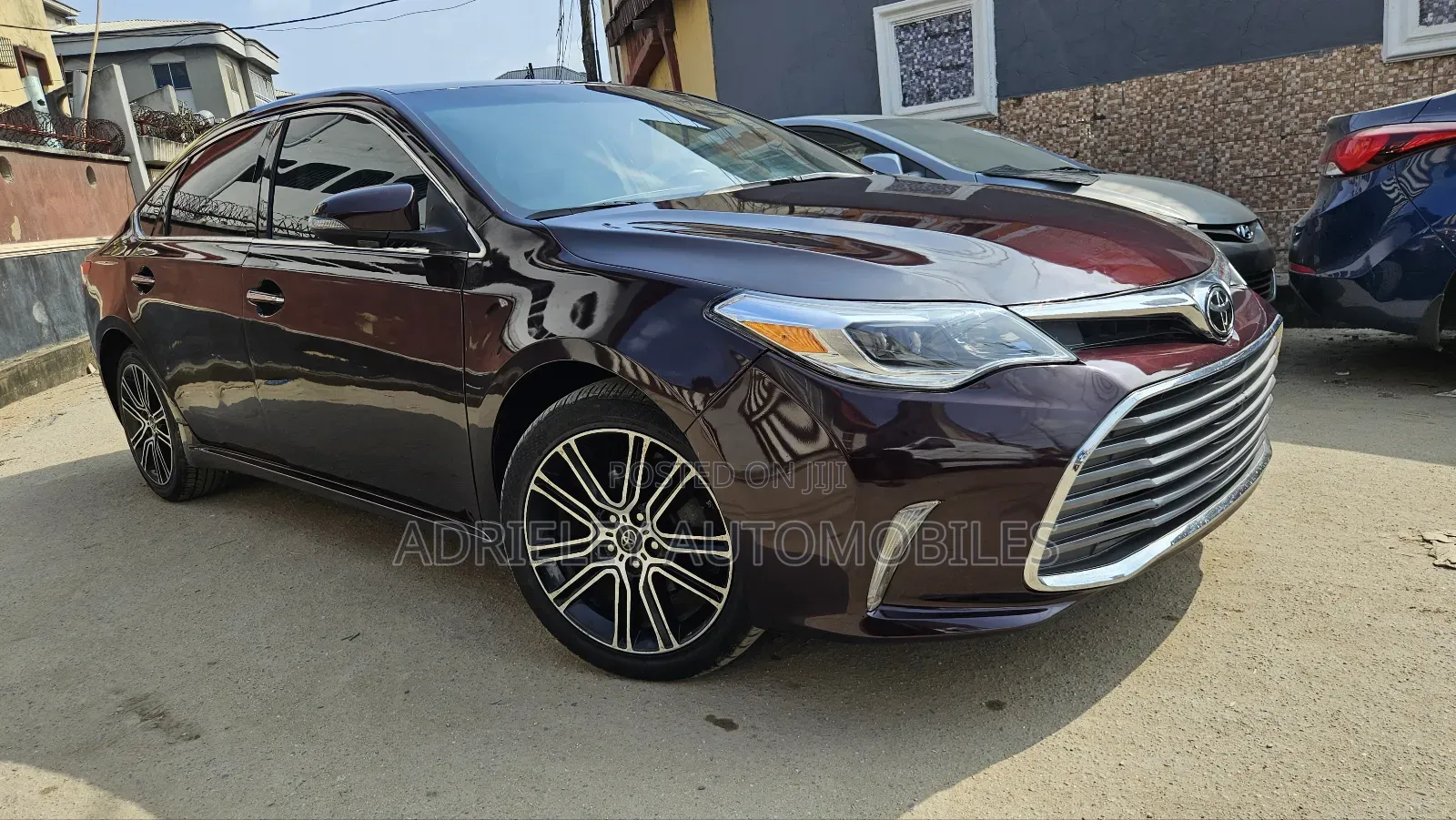 Toyota Avalon Limited 4dr Sedan (3.5L 6cyl 6A) 2014 Burgundy