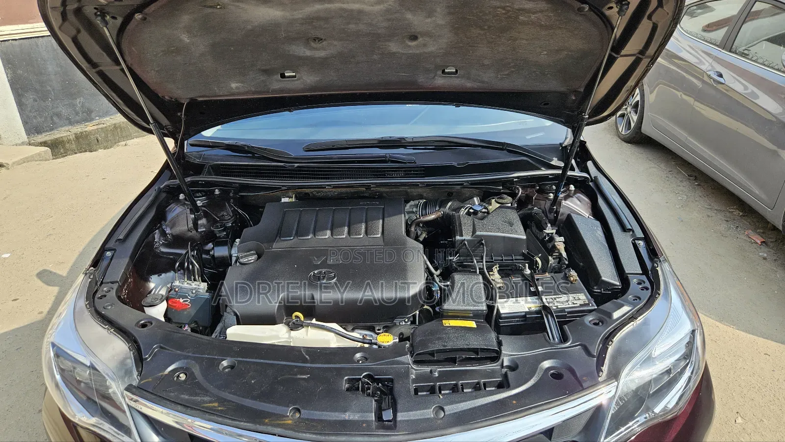 Toyota Avalon Limited 4dr Sedan (3.5L 6cyl 6A) 2014 Burgundy
