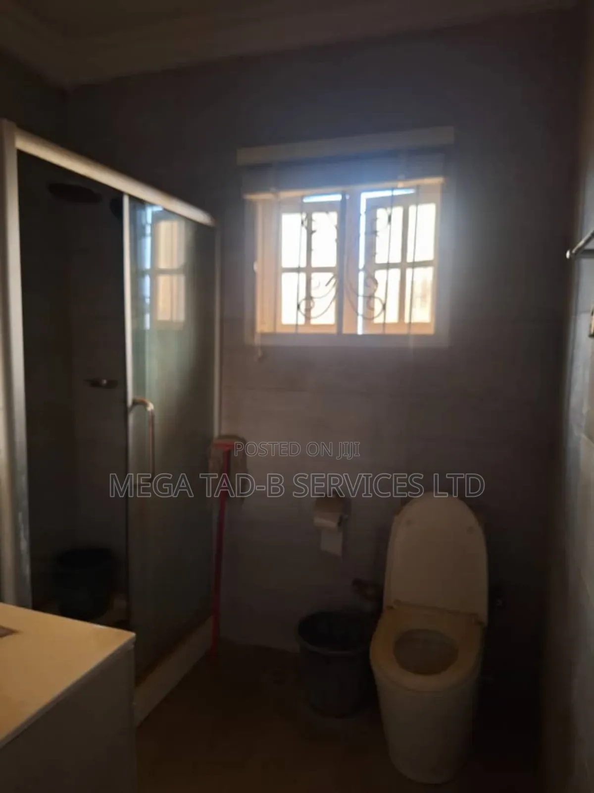 5bdrm Duplex in Makogi Estate, Berger for rent