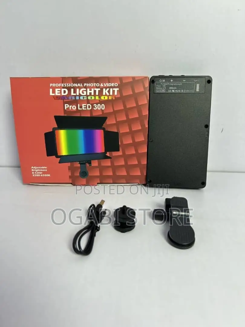 Led 300 RGB Light With Stand