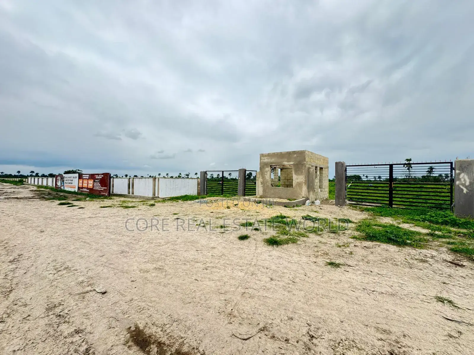 Location :* Ilado , Off Omu - Ikorodu Road