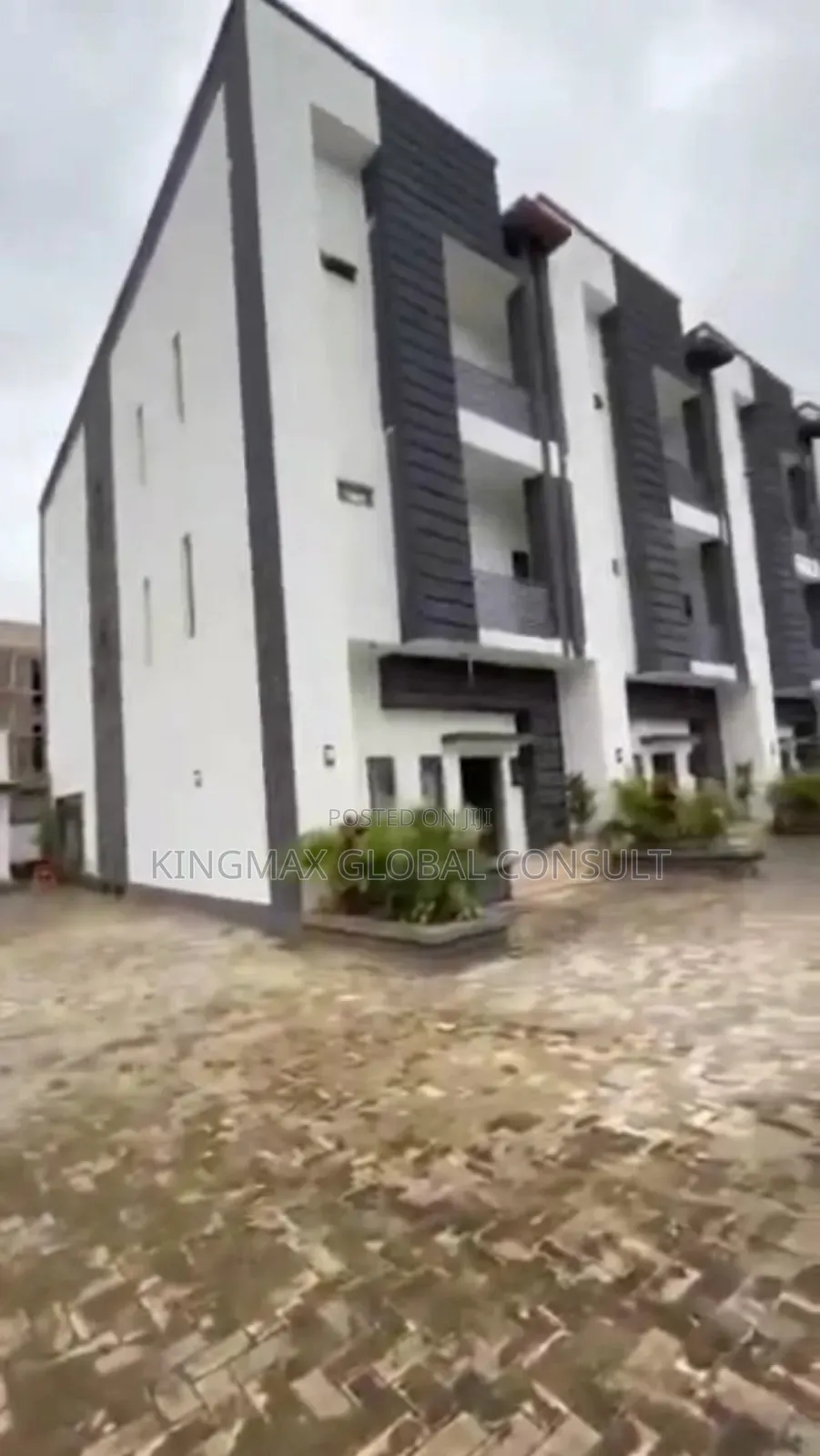 5bdrm Duplex in Life Camp Abuja for sale