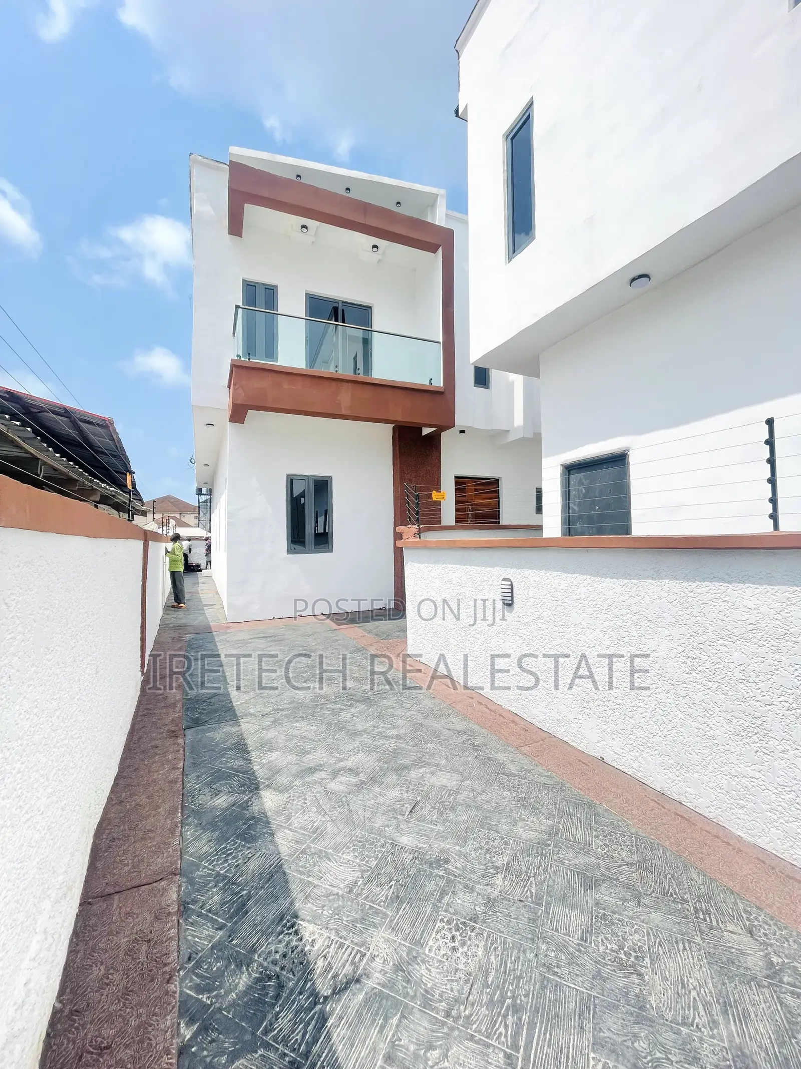 4bdrm Duplex in Abijo Axis Lagos, Ajah for sale