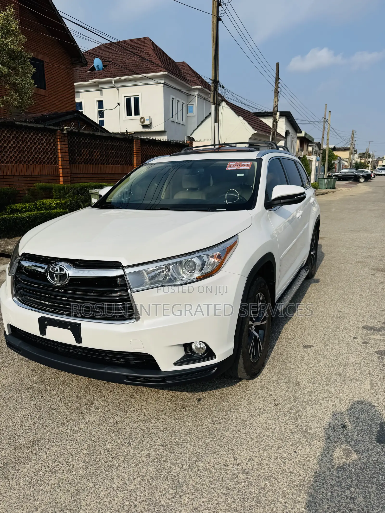 Toyota Highlander XLE V6 4x2 (3.5L 6cyl 6A) 2016 White