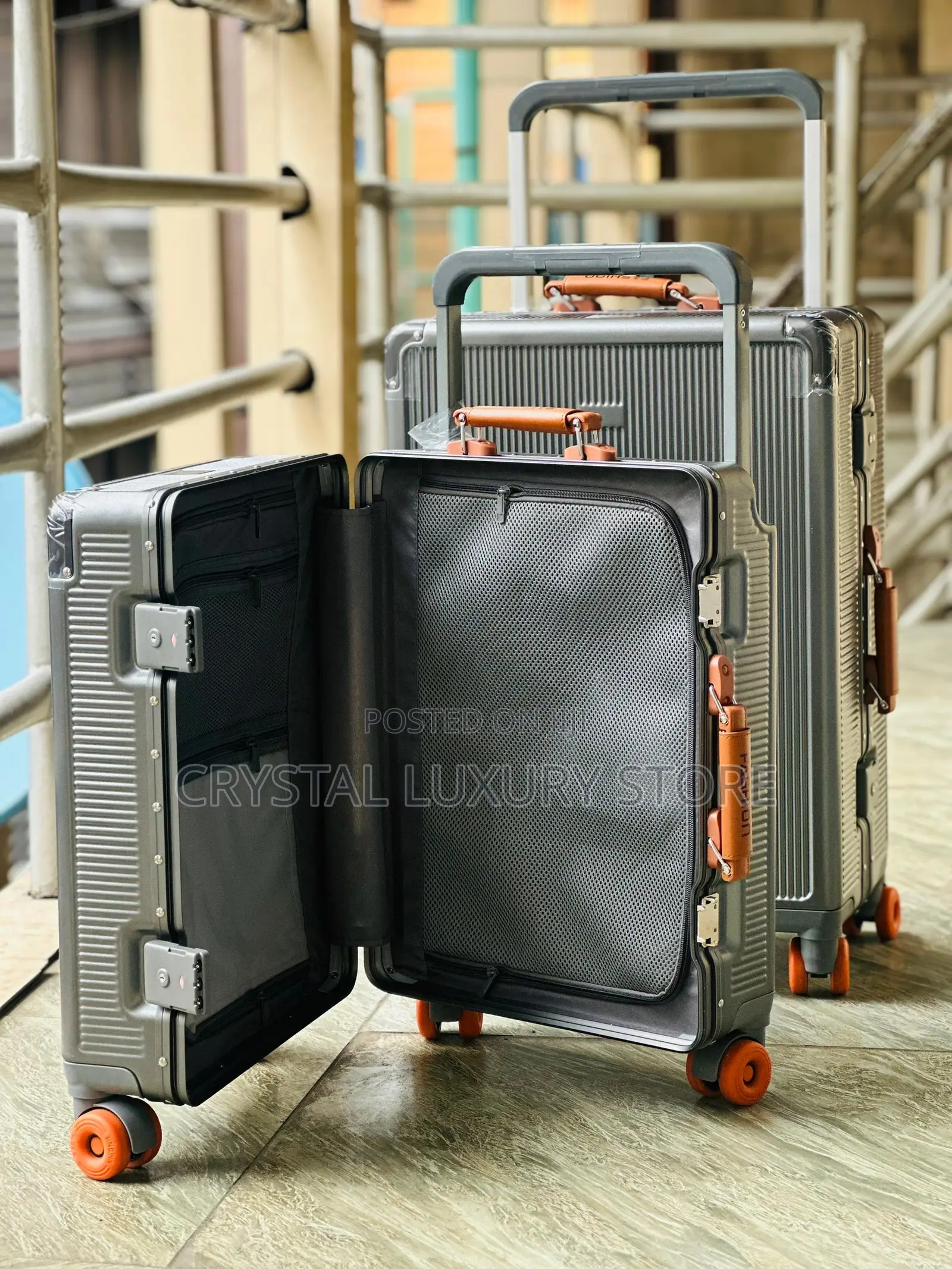 High Quality Luxury Royal Trolling Luggage