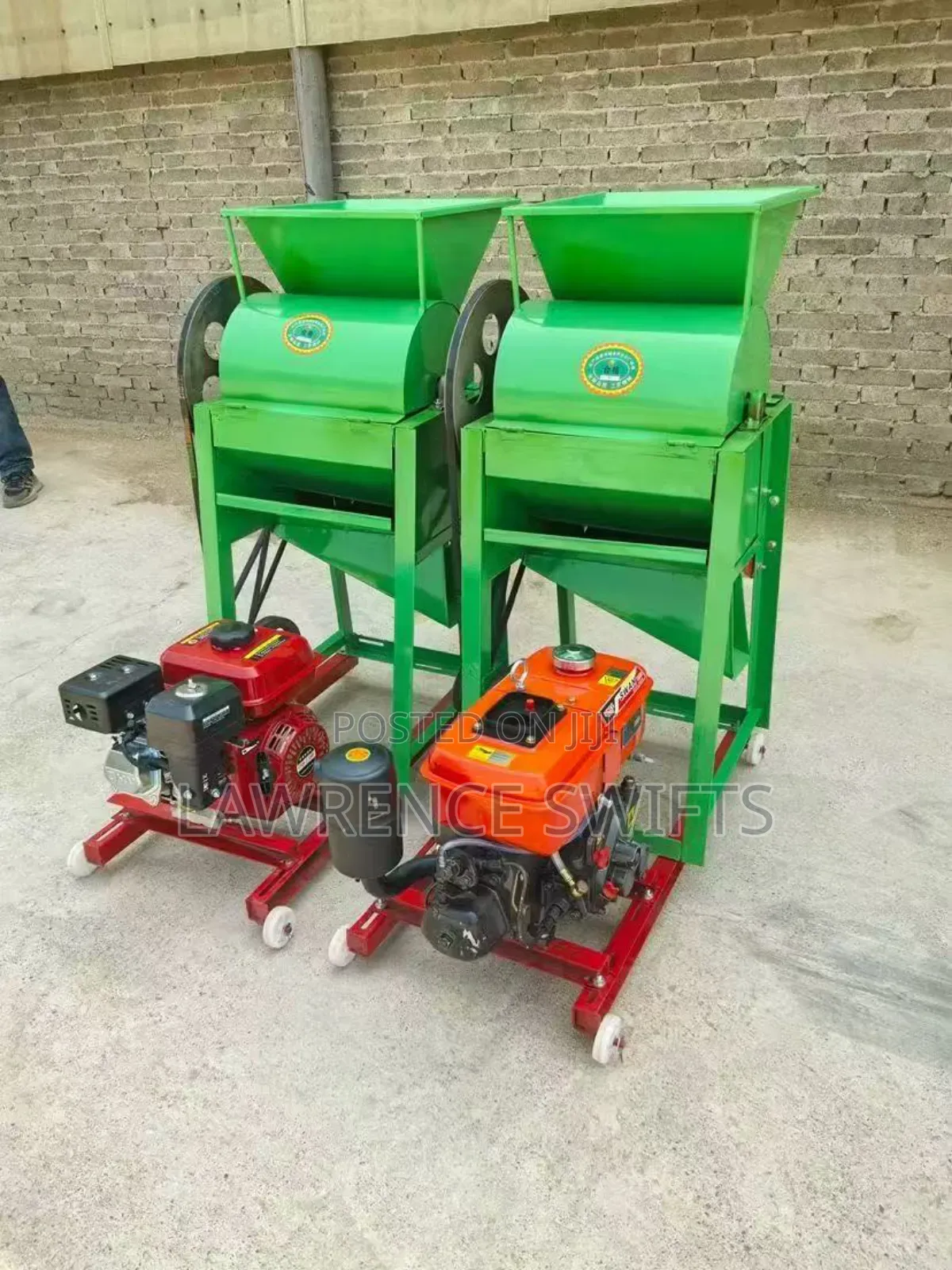 Peanut Husker With 6.5hp Engine