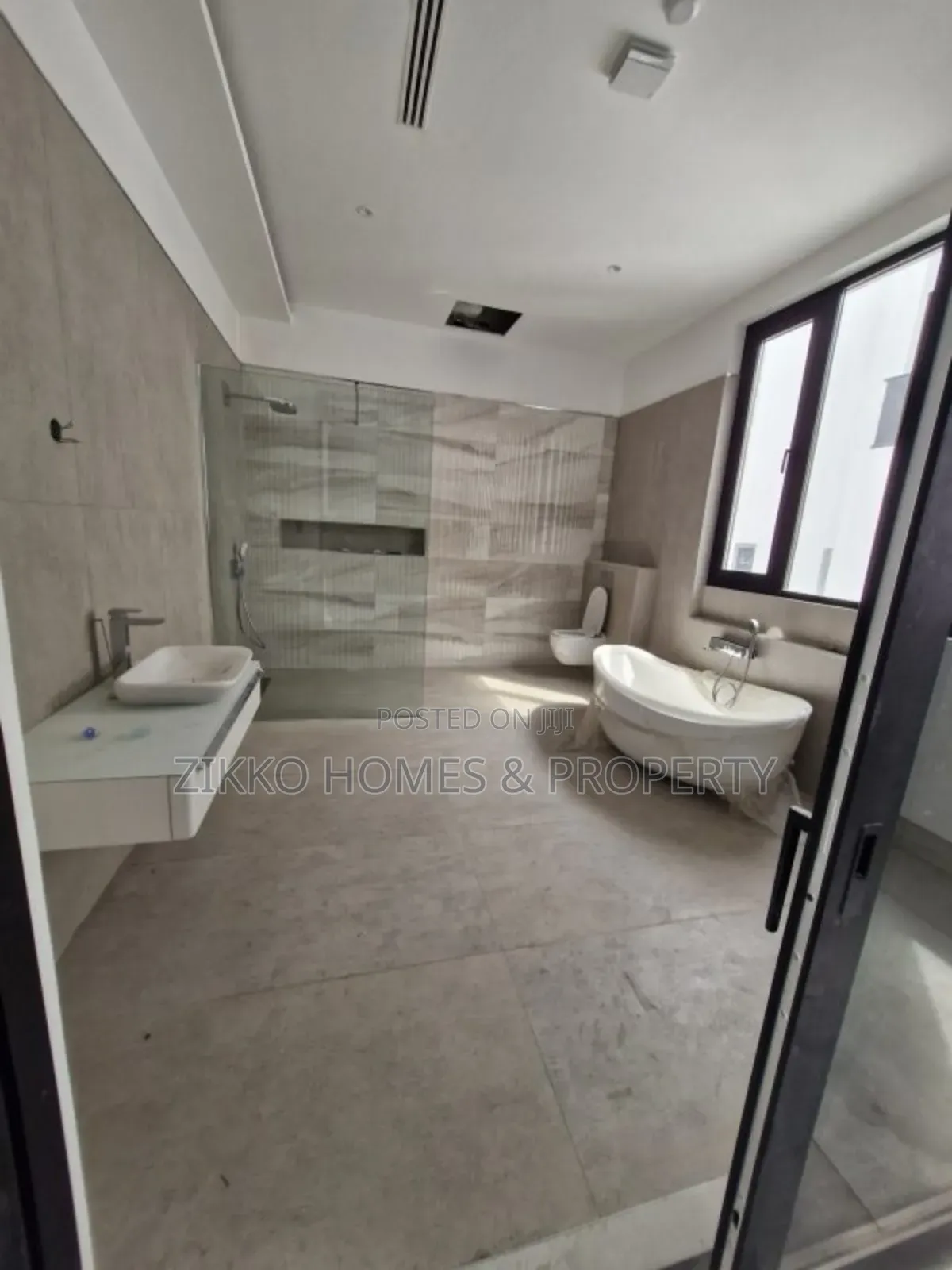 5bdrm Duplex in Ikoyi for sale