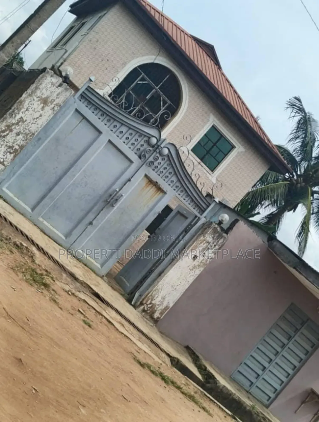 4bdrm Block of Flats in Ayobo for sale