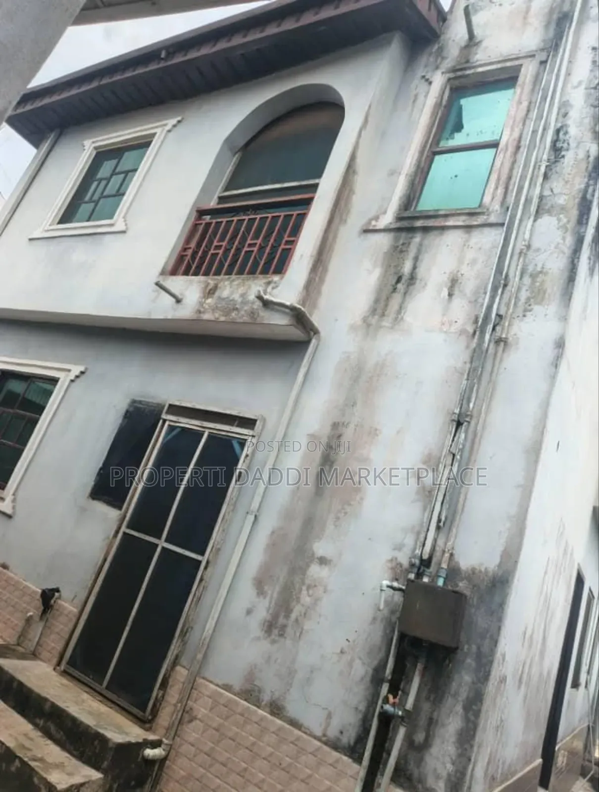 4bdrm Block of Flats in Ayobo for sale