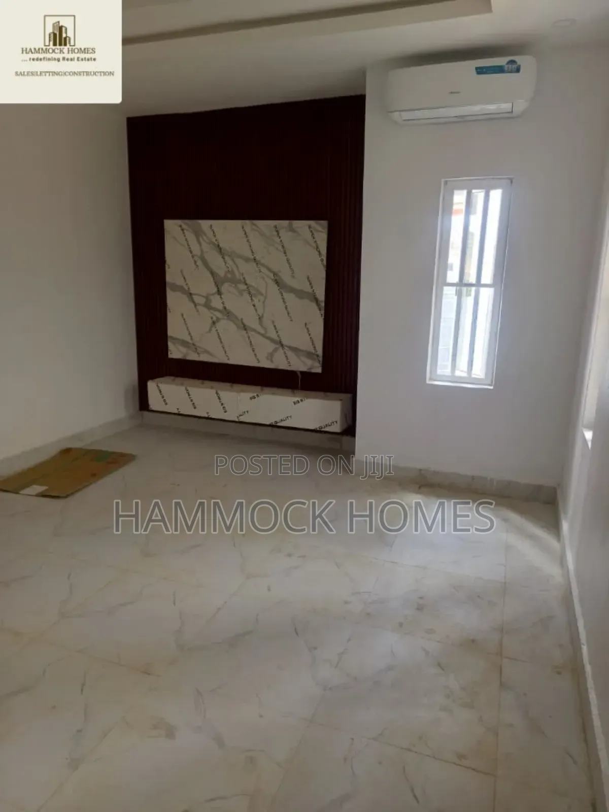 4bdrm Duplex in Jericho Gra for sale
