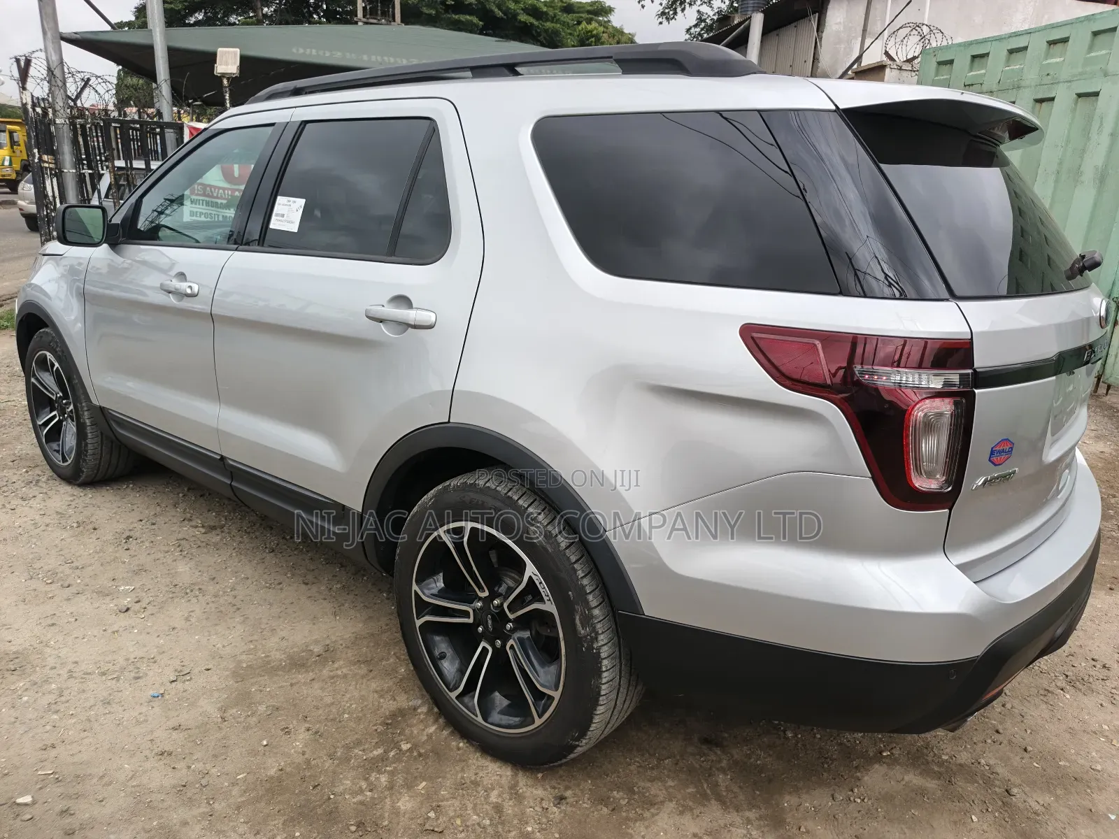 Ford Explorer Sport 4dr SUV AWD (3.5L 6cyl Turbo 6A) 2015 Silver
