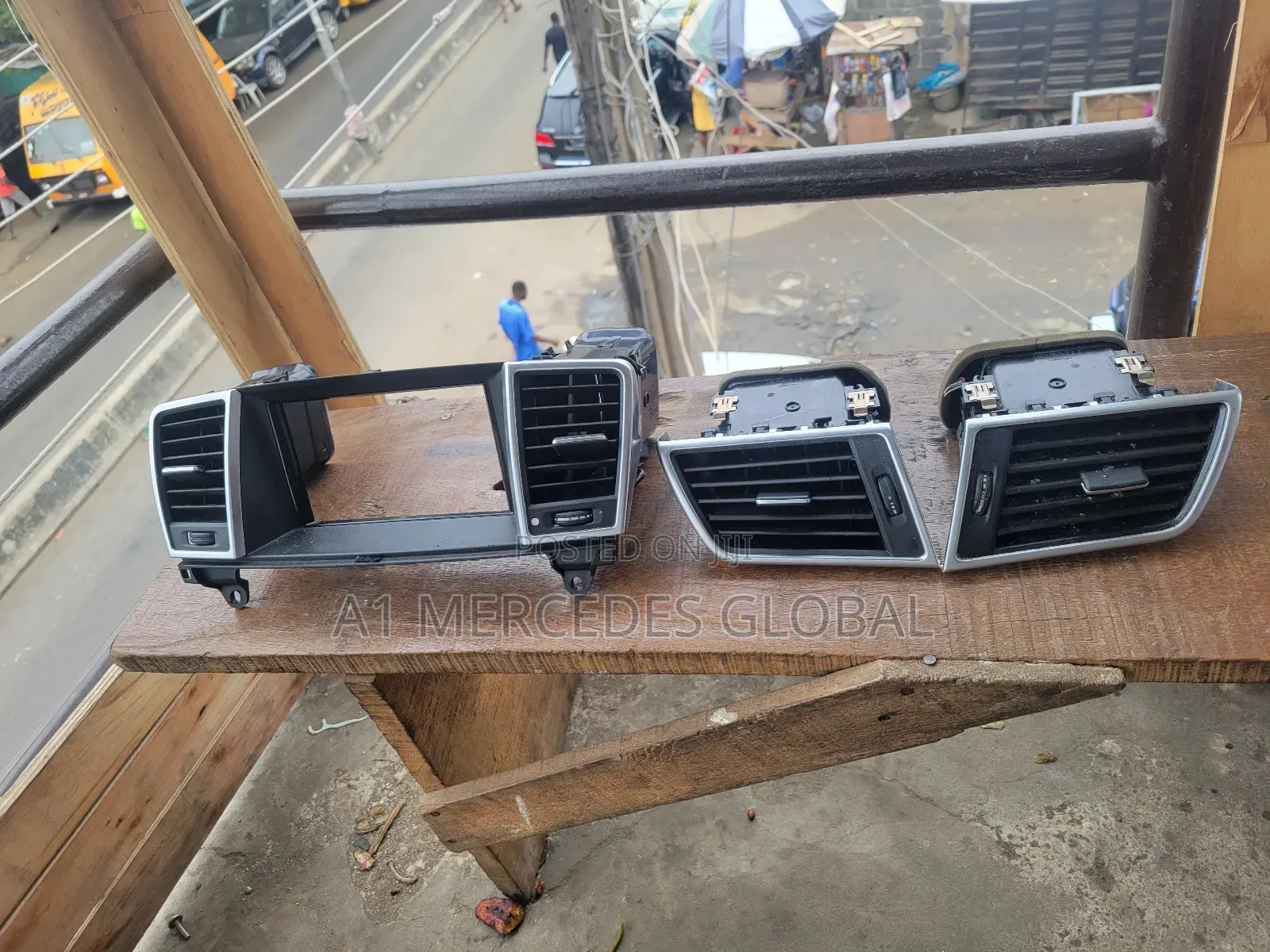 Mercedes-Benz Ml350 W166 Ac Vents