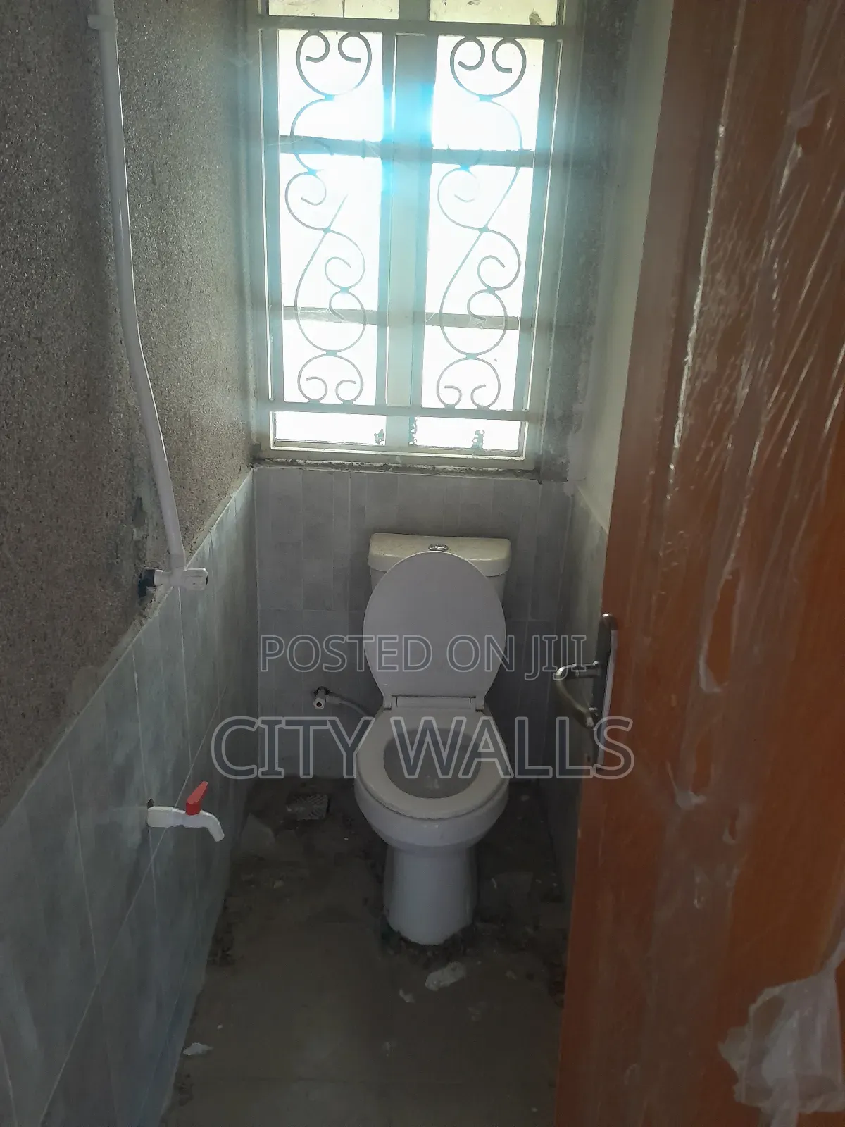 2bdrm Block of Flats in L&K Estate, Ado / Ajah for rent