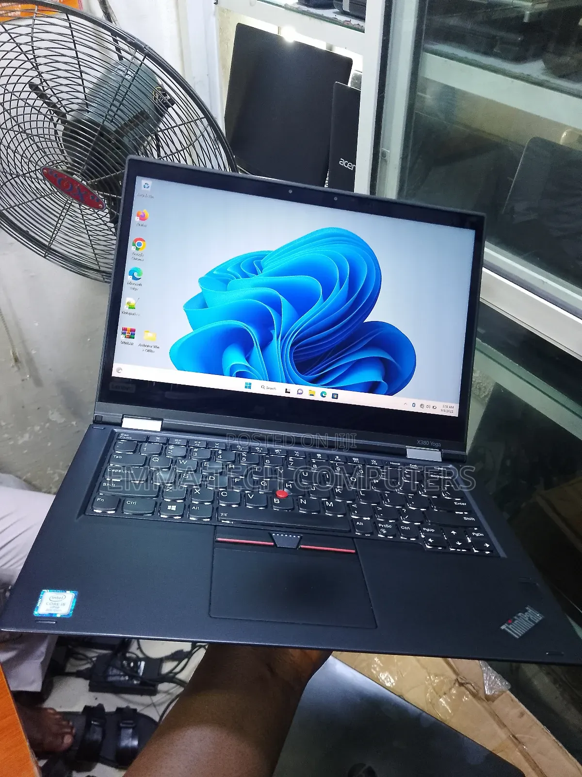 Laptop Lenovo ThinkPad X380 Yoga 8GB Intel Core i5 SSD 256GB