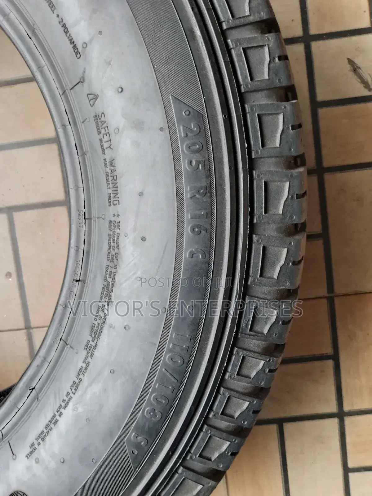 205 R 16c Continental Tires