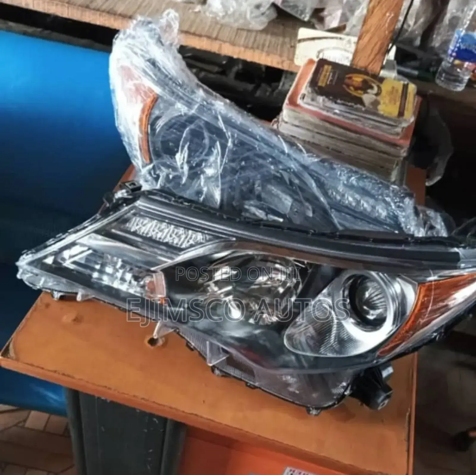 Head Lamp Rav 4 2014 Model